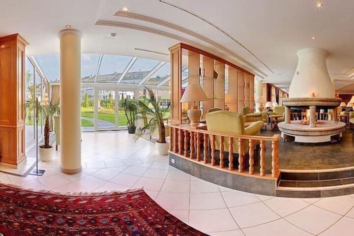 Hotel Interior 4 of 45