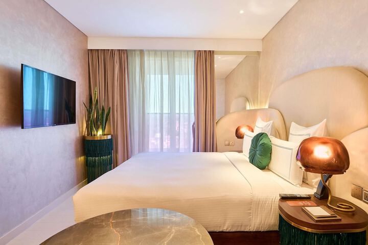 Room 48 of 126