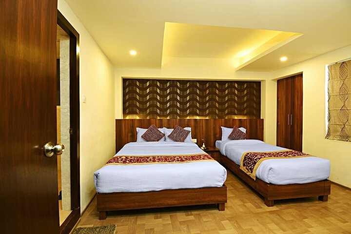 Room 5 of 40