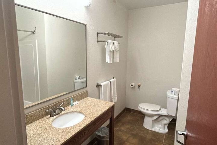 Clean Restrooms