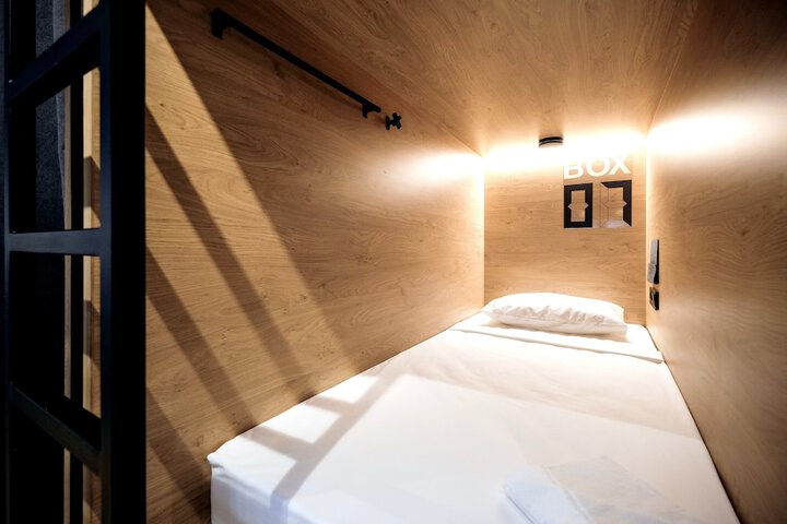 Room 9 of 53