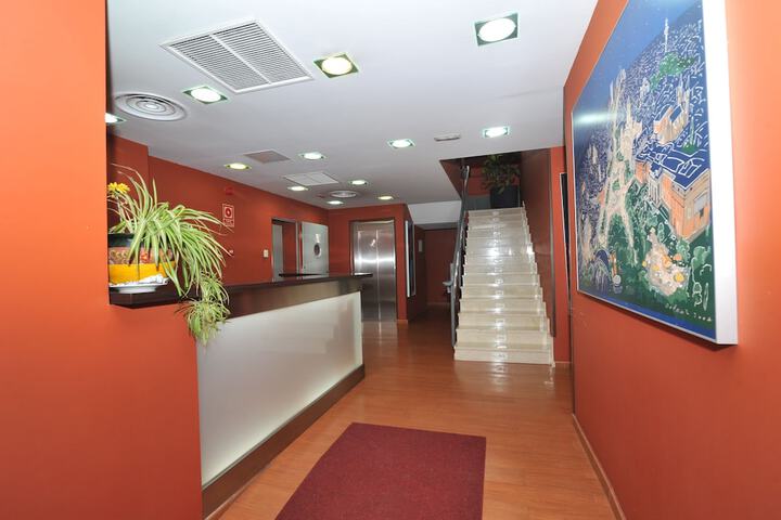 Guest Lobby