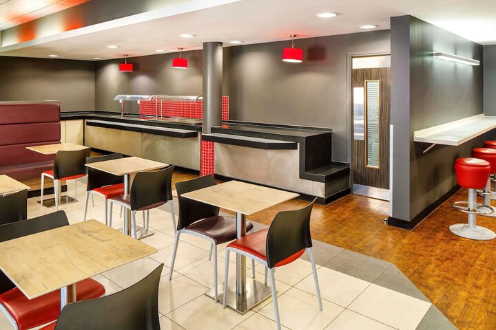 Dining Photos