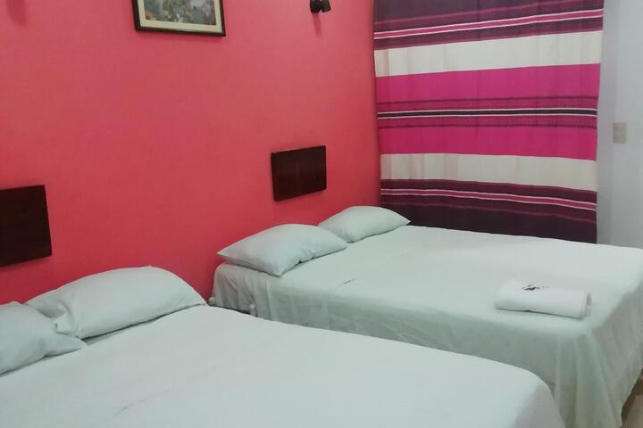 Room 10 of 14