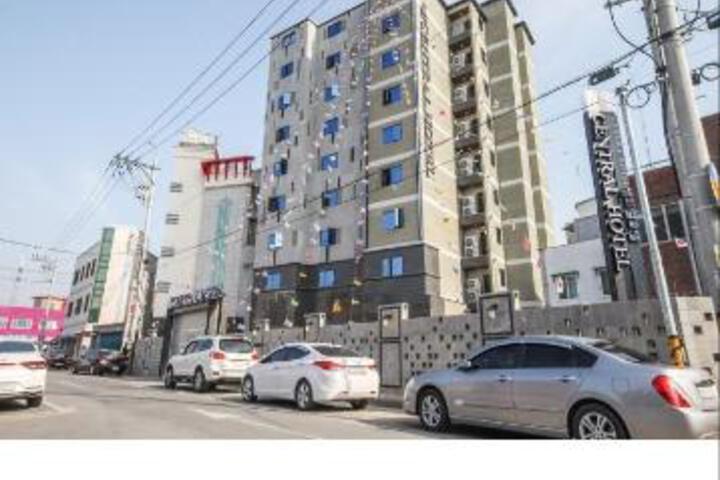 Sacheon Central Hotel