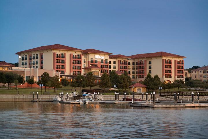 hotels in rockwall tx by the lake