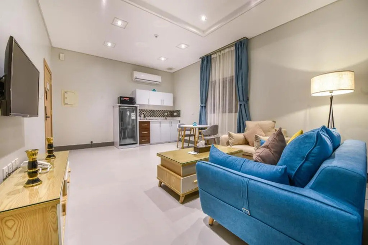 Room 5 of 19