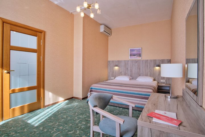 Room 19 of 72
