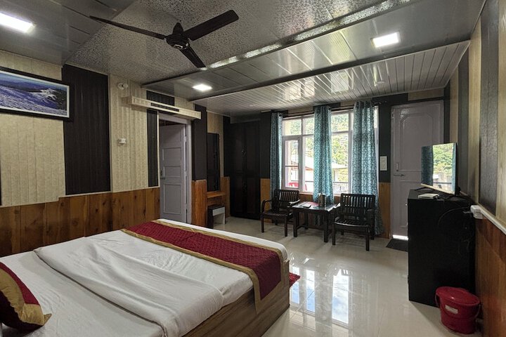 Room 38 of 57
