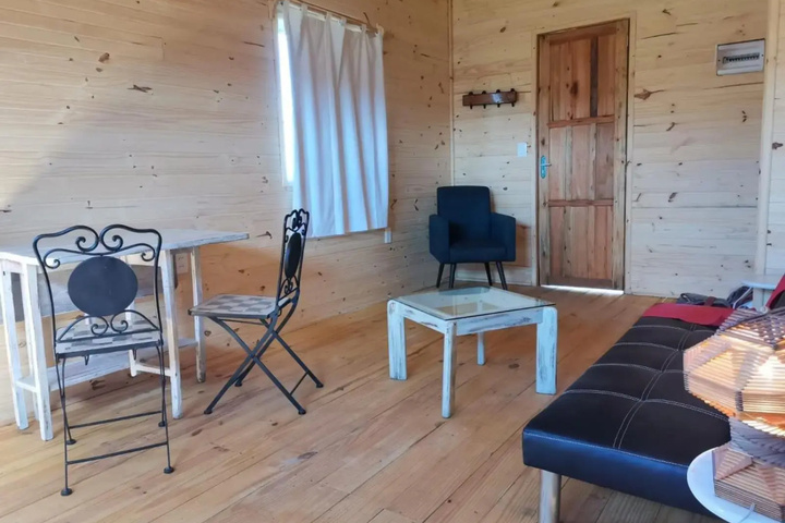 Room 3 of 18