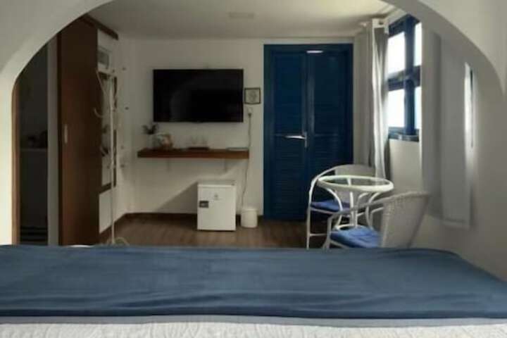 Room 8 of 52