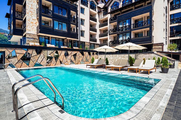 Pool 129 of 254