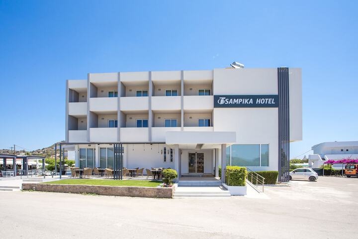 Hotel 63 of 80