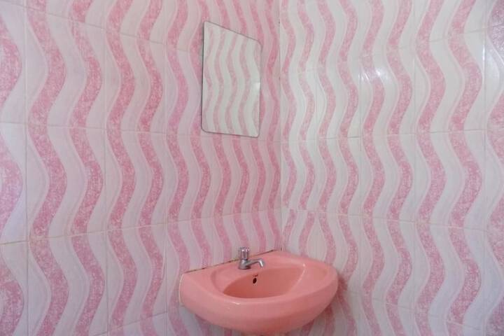 Room 23 of 57