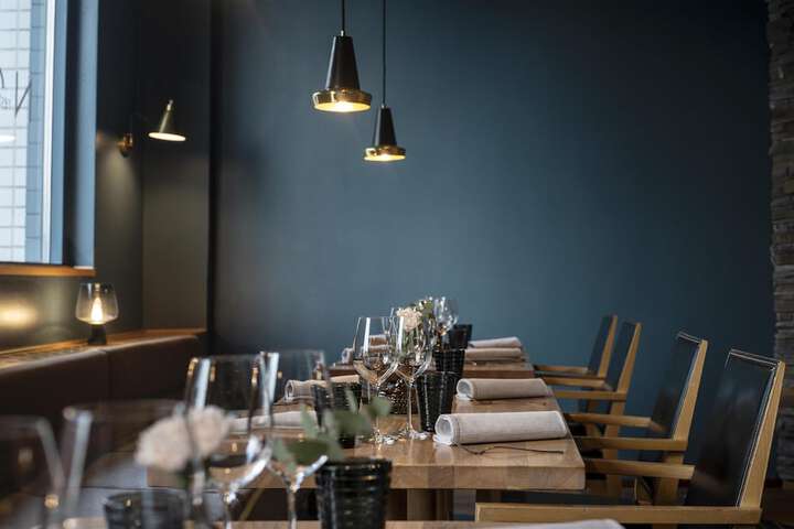 Dining 59 of 81