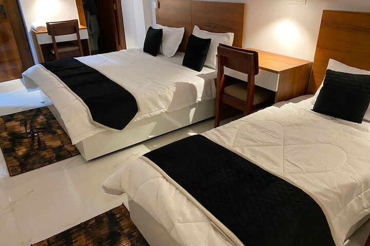 Room 12 of 75