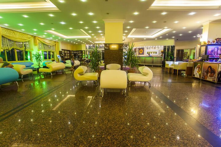 Hotel Interior 4 of 57