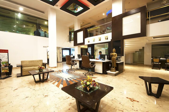 Hotel Lobby