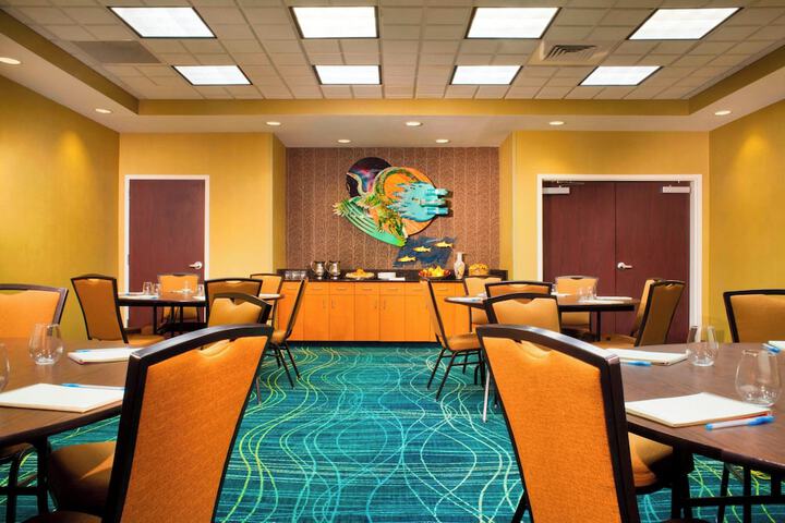 Meeting facility