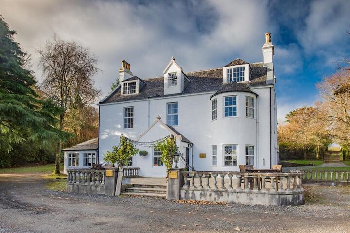 Greshornish House Hotel in Skeabost
