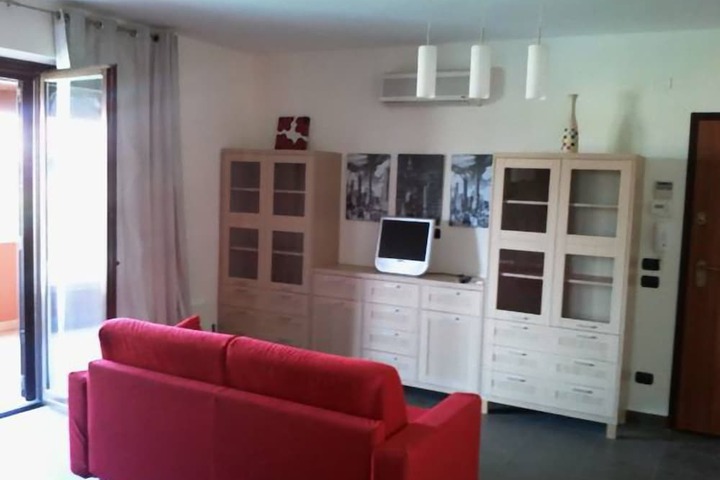 Room 37 of 172