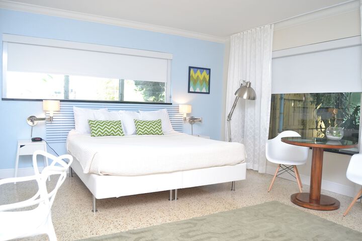 Room 30 of 120