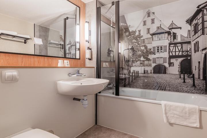 Bath Interior