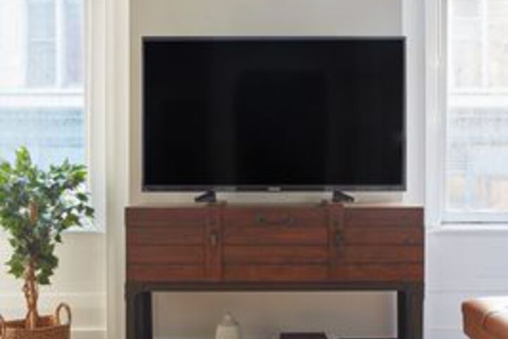 Room 15 of 17