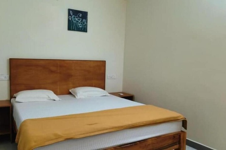 Room 3 of 23