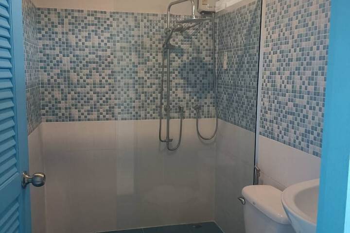 Room 90 of 135