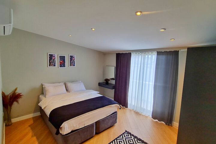 Room 12 of 43