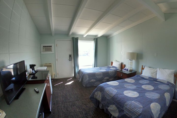 Standard Double Room (1 of 16)
