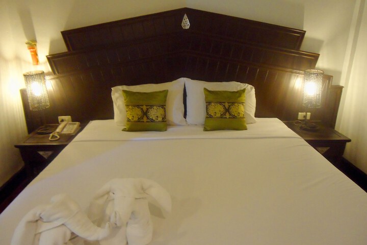 Room 10 of 62