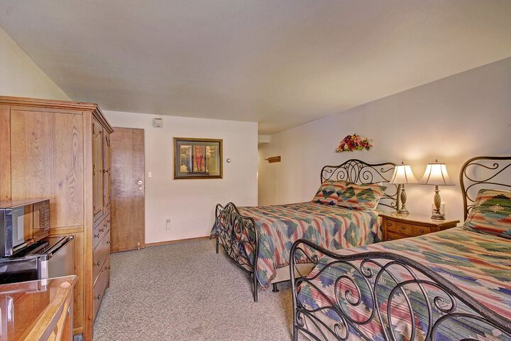 Room 3 of 13