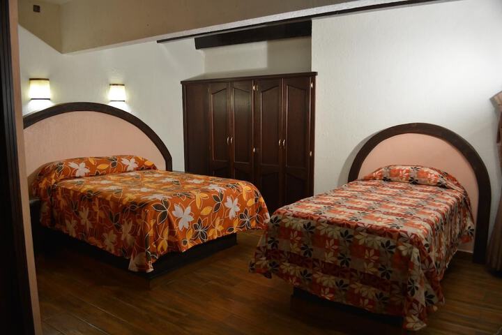 Room 7 of 43