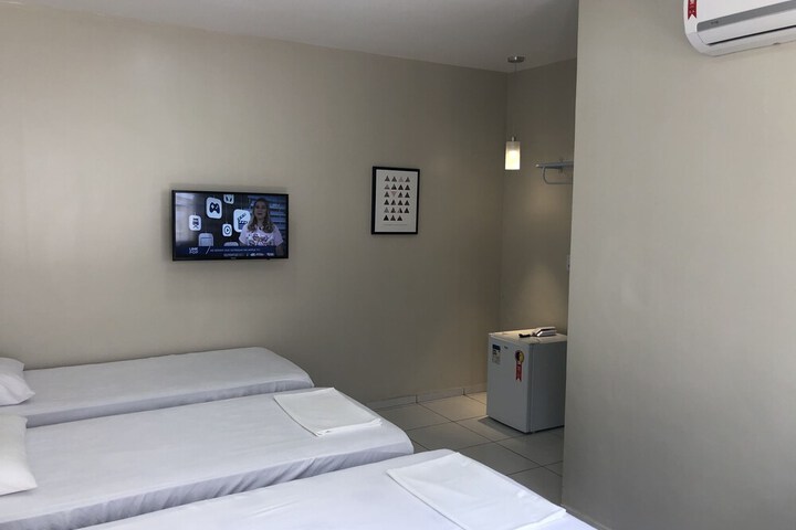 Room 7 of 73