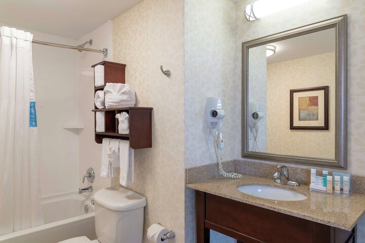 Bathroom shower