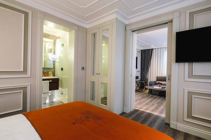 Room 58 of 130