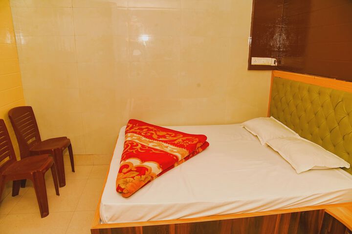 Room 28 of 54