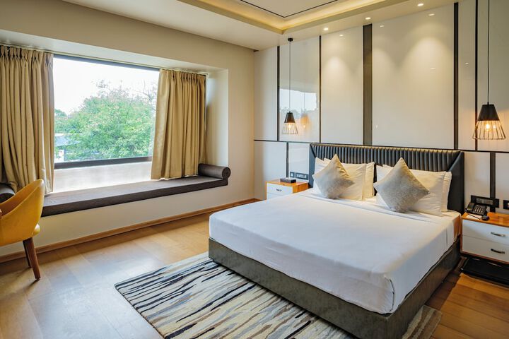 Room 30 of 78