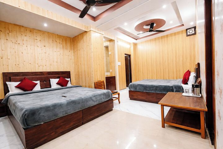 Room 5 of 22