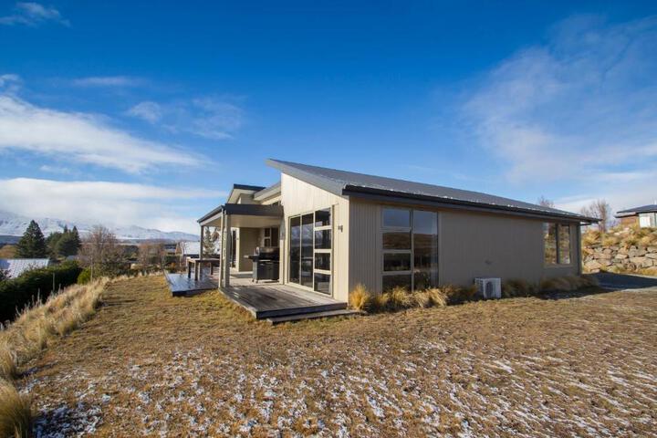 Photo of Takapō Escape - Lake Tekapo