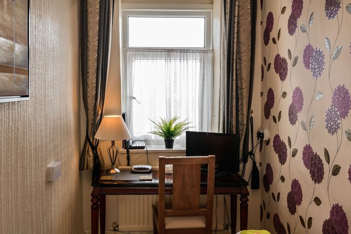 Room 47 of 69