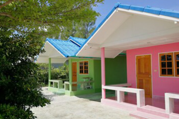Room 8 of 23