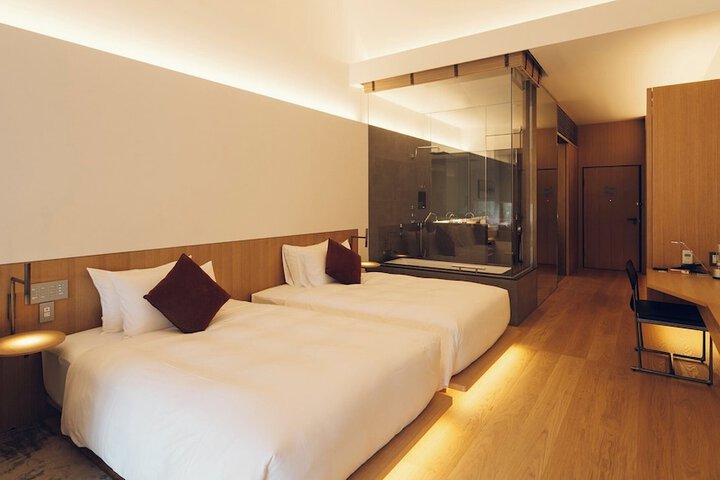 Room 64 of 131