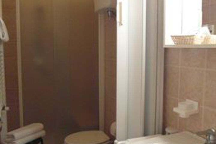 Clean Restrooms