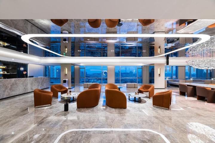 Crystal Hotel Qingdao MixC Shandong Road