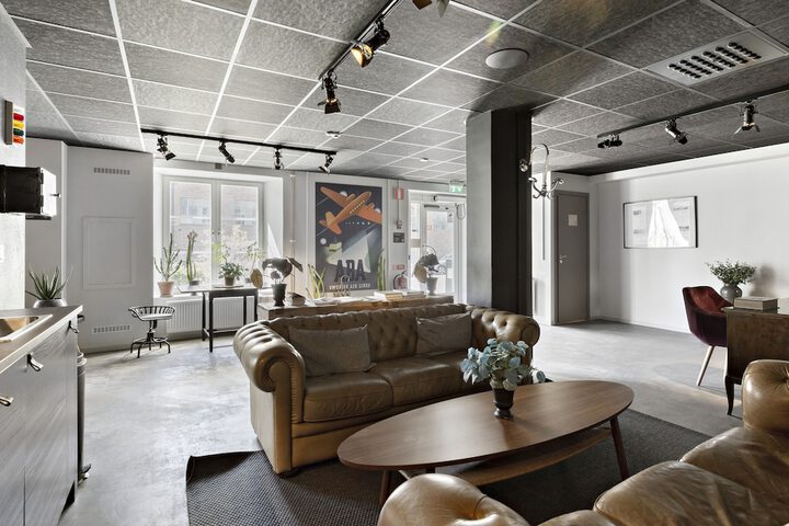 Lobby Entry