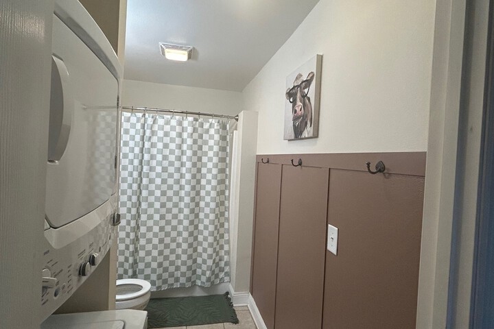 Room 10 of 19