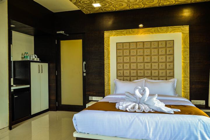 Room 15 of 39